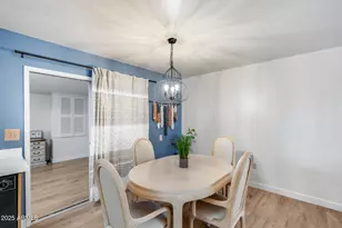 10426 W Deanne Dr, Sun City, AZ 85351 - Photo 15
