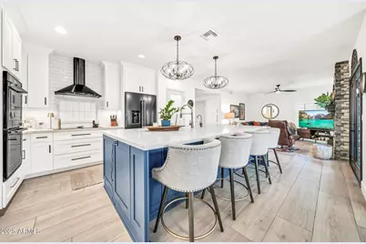 10178 E San Salvador Drive, Scottsdale, AZ 85258 - Photo 11