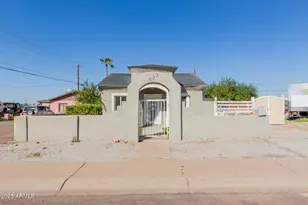632 W Jones Ave, Phoenix, AZ 85041 - Photo 1