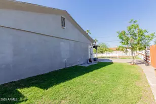 632 W Jones Ave, Phoenix, AZ 85041 - Photo 25