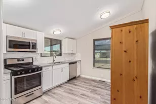 219 S 54th Pl, Mesa, AZ 85206 - Photo 15