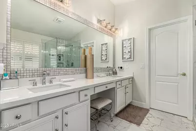 3827 S Seton Avenue, Gilbert, AZ 85297 - Photo 17