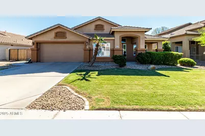 3827 S Seton Avenue, Gilbert, AZ 85297 - Photo 1