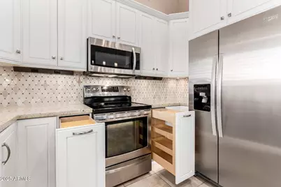 14877 W Verde Lane, Goodyear, AZ 85395 - Photo 7