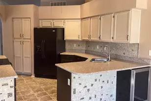 8211 E Sonoran Way, Gold Canyon, AZ 85118 - Photo 11