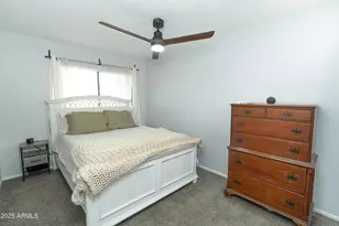 286 W Palomino Dr, Chandler, AZ 85225 - Photo 9