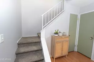 286 W Palomino Dr, Chandler, AZ 85225 - Photo 13