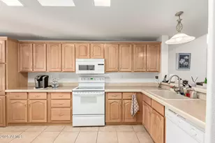 3301 S Goldfield Rd, Apache Junction, AZ 85119 - Photo 7