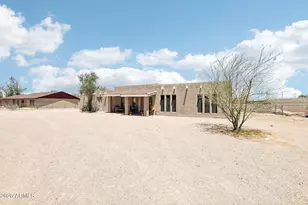 228 W Calle Tuberia, Casa Grande, AZ 85194 - Photo 3
