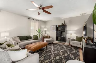 9502 W Indian Hills Dr, Sun City, AZ 85351 - Photo 7