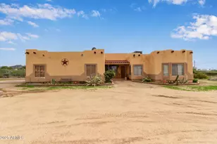 1032 E Carlise Rd, Phoenix, AZ 85086 - Photo 1