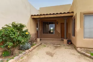 1032 E Carlise Rd, Phoenix, AZ 85086 - Photo 7