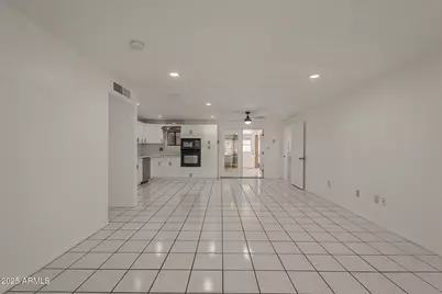 3849 E Sheena Drive, Phoenix, AZ 85032 - Photo 13