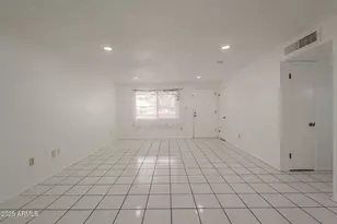 3849 E Sheena Dr, Phoenix, AZ 85032 - Photo 9