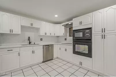 3849 E Sheena Drive, Phoenix, AZ 85032 - Photo 19