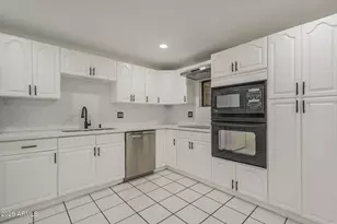 3849 E Sheena Dr, Phoenix, AZ 85032 - Photo 19