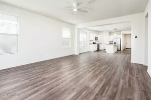 13506 W Cassia Trail, Peoria, AZ 85383 - Photo 5