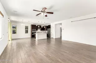 17987 W Redwood Ln, Goodyear, AZ 85338 - Photo 11