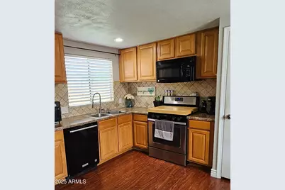 10951 N 91st Avenue #60, Peoria, AZ 85345 - Photo 3