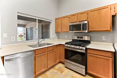 12455 N 71st Avenue, Peoria, AZ 85381 - Photo 11