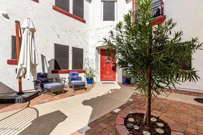 6233 S Rochester Drive, Gilbert, AZ 85298 - Photo 5