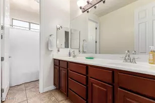 6233 S Rochester Dr, Gilbert, AZ 85298 - Photo 49