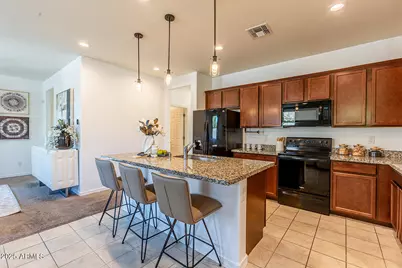 10855 W Taylor Street, Avondale, AZ 85323 - Photo 5