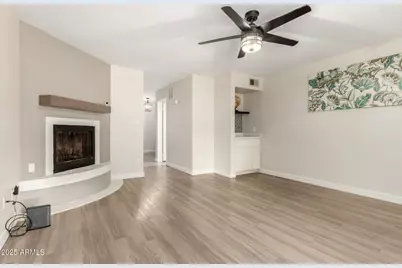 1425 E Desert Cove Avenue #15, Phoenix, AZ 85020 - Photo 5