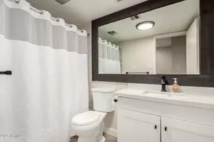 1425 E Desert Cove Ave, Phoenix, AZ 85020 - Photo 25