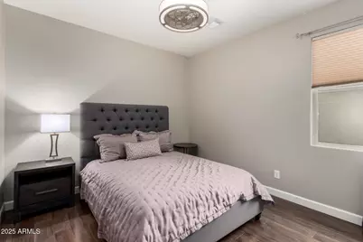 6608 W Saguaro Park Lane, Glendale, AZ 85310 - Photo 13