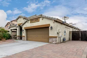 6608 W Saguaro Park Ln, Glendale, AZ 85310 - Photo 23