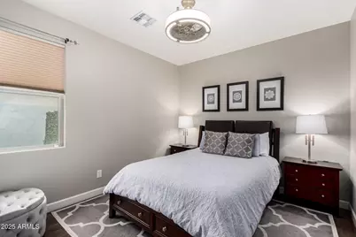 6608 W Saguaro Park Lane, Glendale, AZ 85310 - Photo 19