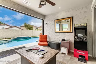 6608 W Saguaro Park Ln, Glendale, AZ 85310 - Photo 19