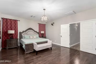 6608 W Saguaro Park Lane, Glendale, AZ 85310 - Photo 9