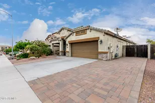 6608 W Saguaro Park Ln, Glendale, AZ 85310 - Photo 25