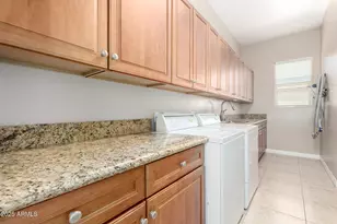 8647 W Lariat Ln, Peoria, AZ 85383 - Photo 37