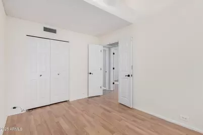 10240 N 12th Place #2, Phoenix, AZ 85020 - Photo 21