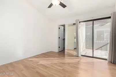 10240 N 12th Place #2, Phoenix, AZ 85020 - Photo 17