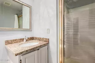 10240 N 12th Pl, Phoenix, AZ 85020 - Photo 23