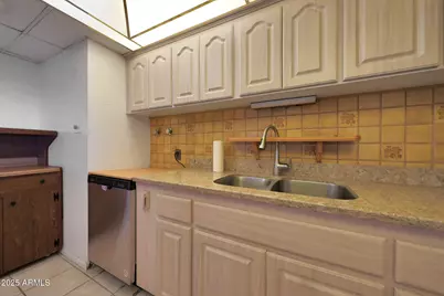 5523 N 61st Lane, Glendale, AZ 85301 - Photo 15