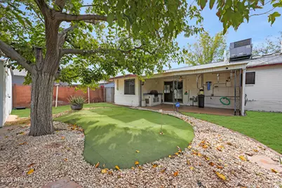 5523 N 61st Lane, Glendale, AZ 85301 - Photo 5