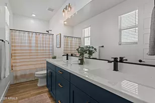 1411 E Carob Dr, Gilbert, AZ 85298 - Photo 33