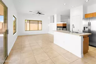 9446 W Albert Ln, Peoria, AZ 85382 - Photo 7