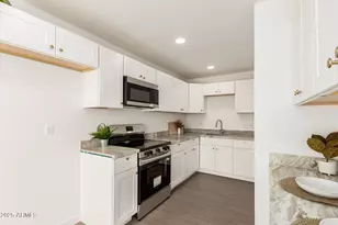 12820 N 29th Dr, Phoenix, AZ 85029 - Photo 29