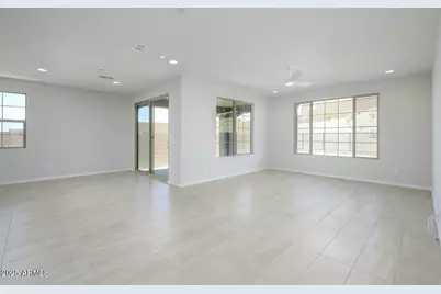 13542 W Copperleaf Lane, Peoria, AZ 85383 - Photo 11