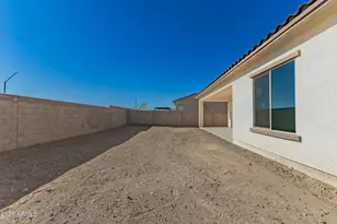 20281 W Catalina Dr, Buckeye, AZ 85396 - Photo 27