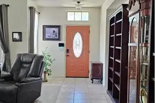 18468 N Primrose Dr, Maricopa, AZ 85138 - Photo 7