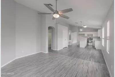 7802 W Myrtle Avenue, Glendale, AZ 85303 - Photo 9