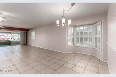 10012 W Bolivar Drive, Sun City, AZ 85351 - Photo 11