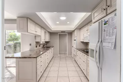 10012 W Bolivar Drive, Sun City, AZ 85351 - Photo 17